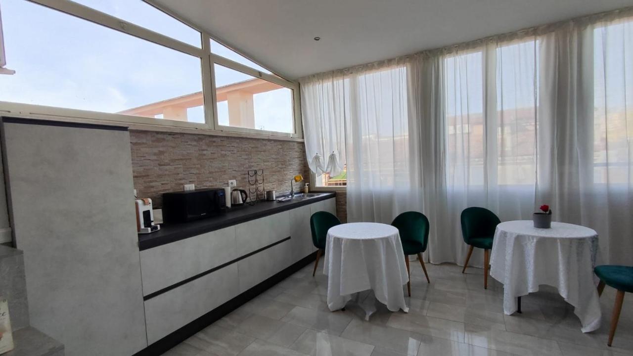 Hotel Terrazza Magenta Ρώμη Εξωτερικό φωτογραφία
